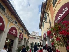 -佛罗伦萨小镇广佛名品奥特莱斯(疏港路店)