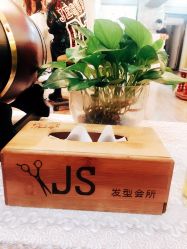 -构想时尚发型会所