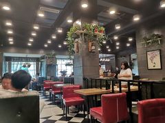 大堂-愉肴麻辣香锅(中山路店)