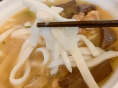-文山荷鲜居(翠湖店)