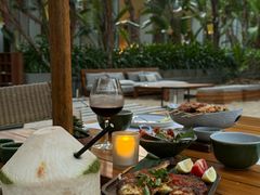 -三亚艾迪逊酒店·海滩烧烤 BARBACOA·现场乐队·浪漫晚餐·烧烤海鲜