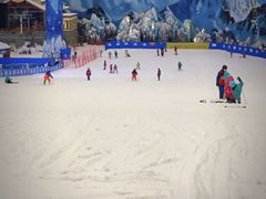 -长沙湘江冰雪世界