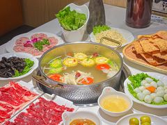 -犇鼎牛潮汕牛肉火锅(新辰里学清路店)