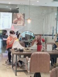 -意廊 Hair Salon