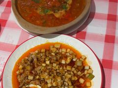 -洪霞餐馆·川菜·鲜货现炒(两江春城店)
