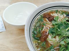 -小马牛肉面·牛骨熬制(南京博物院店)