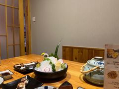 -晶吉·居酒屋·烧鸟·海胆(民主广场店)