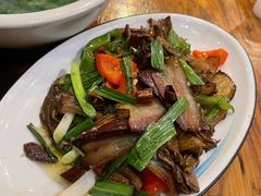 -郑件洋芋饭庄