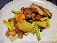 雪花牛肉炒牛肝菌-翠府(翠湖北路店)