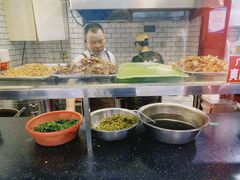 -覃肥叔桂林米粉(粮道街店)