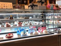 面包甜点陈列柜-巴黎贝甜(国贸店)