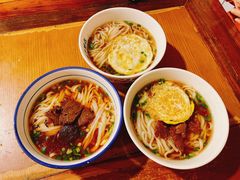 -矮子粉店1985·长沙米粉(湘春路店)