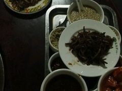 -朝伟清真铜瓢牛肉馆(三十年老·店)