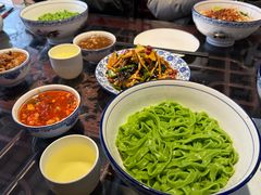 -关中灞道面(柳林居小区店)