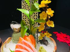 -蟹犇前•帝王蟹雪蟹(陆家嘴店)