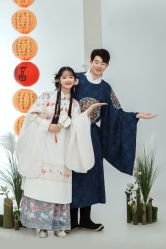 -798婚纱摄影·原创定制品牌店