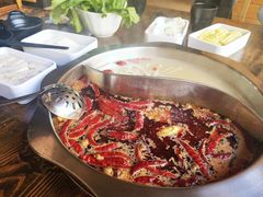 -小郡肝串串香火锅(龙跃路店)