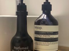 -常熟路(地铁站)