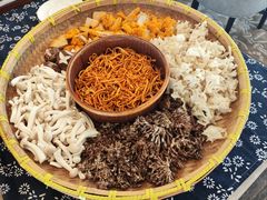 -鲤鱼洲酒店港鲤咖啡厅