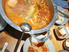 -野山舂·贵州现舂酸汤牛肉(鸿通城店)