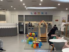 -龙格亲子游泳·水育早教运动中心(上虞钱江中心)