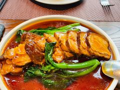 咸蛋黄红烧肉-肴约·花园式餐厅(湖里店)