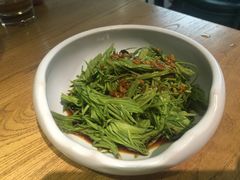 炝拌松尖-潮粥荟·潮汕砂锅粥(朝阳大悦城店)