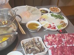 -官塘陈记鱼生·潮汕砂锅粥·牛肉火锅(潮枫路总店)