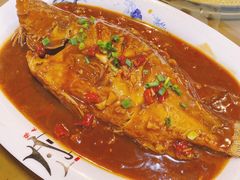-缘来聚·徽菜名店(黄山宏村店)