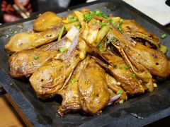 -炉小二铜锅牛蛙•川湘菜(三里屯店)