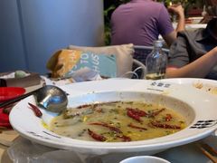 -渔语鱼酸菜鱼新川菜(来福士店)