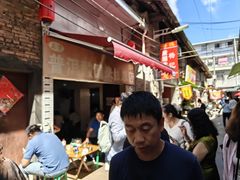 -正宗杨记普洱酸醋米线(总店)