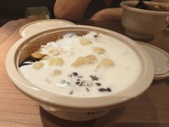 -RUXU入续糖水铺与包(卓悦中心店)