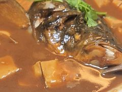 -卢大鲜鱼头捞饭(美利广场店)