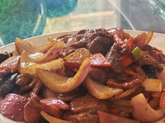 洋葱牛柳-宾朋海鲜饭庄(兴海路店)