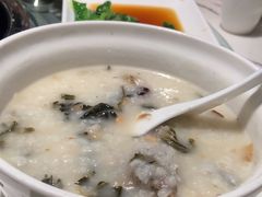 -德兴show鲜·蒸汽海鲜火锅餐厅(格创悦里店)