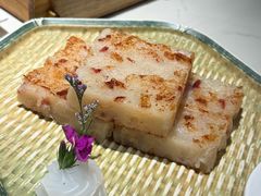 腊味香煎萝卜糕-悦满楼·西关名点·湛江名菜(航空综合大厦店)