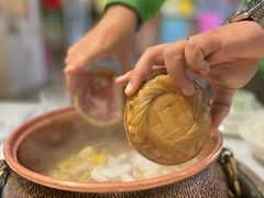 -菌海森林·非遗野生菌火锅(西山区滇池路摩根道店)