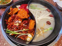 -赵美丽·重庆社区火锅·直营店(火车东站·中豪国际店)