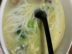 -茶花妹子云南餐厅(传媒大学店)