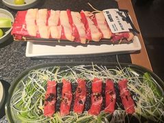 -三出山火锅(南京万象天地店)