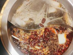 -沸炉重庆老火锅(军事博物馆店)