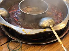 -金鼎雪山牦牛杂火锅(理县总店)