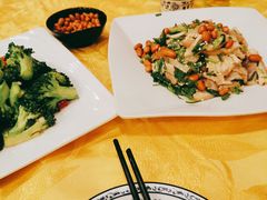 手撕盐焗猪手-肥妈岭南家厨(骏业路店)