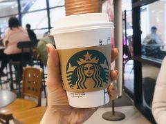 -星巴克(上海虹桥新天地二店)
