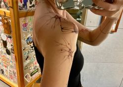 -黑旗纹身