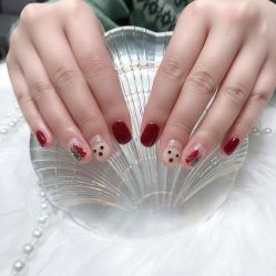 -吉吉靓甲美睫