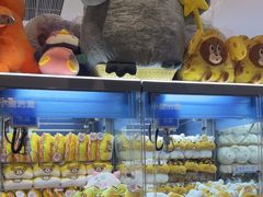 -小鹿的屋(广州花都融创茂店)