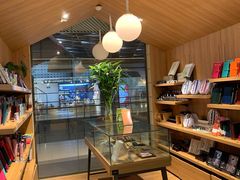 -百新书局(尚悦湾店)