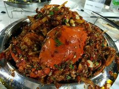 -凤凰路何眼镜香辣蟹(花果园店)